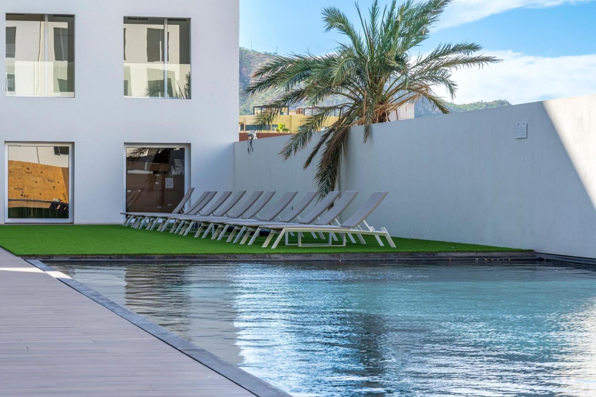Luxury Apartment With Pool And Jacuzzi On Terrace In Medano Cabo San Lucas Exterior photo