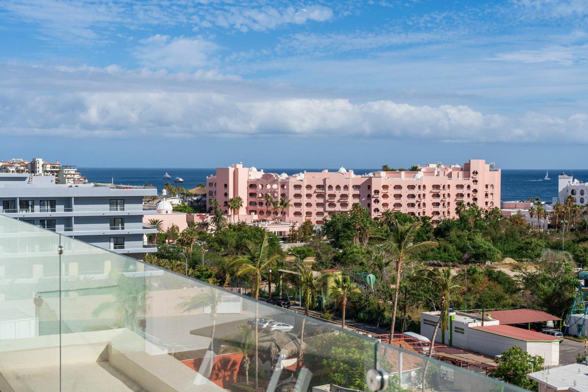 Luxury Apartment With Pool And Jacuzzi On Terrace In Medano Cabo San Lucas Exterior photo